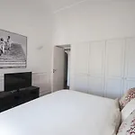 Carthusia Lägenhet *