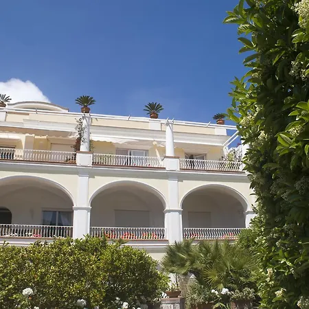 Carthusia Διαμέρισμα