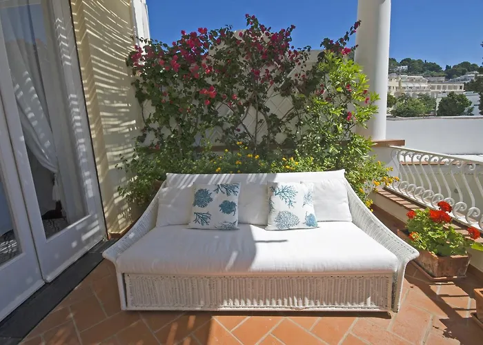 Carthusia Daire Capri